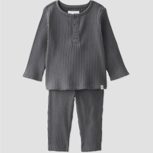 Carter's Other - Little Planet by Carter's Organic Baby 2pc
Ribbed Top and Bottom Set - new
…